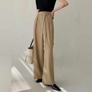 Commense Wide Leg Pants in Tan